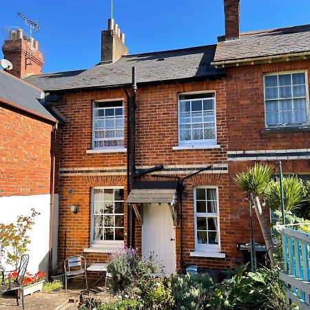 Seagulls Cottage In The Heart Of Exmouth Exterior photo