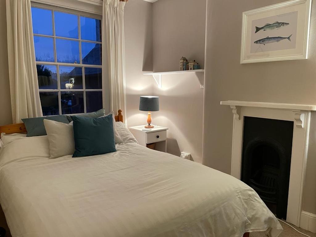 Seagulls Cottage In The Heart Of Exmouth Exterior photo